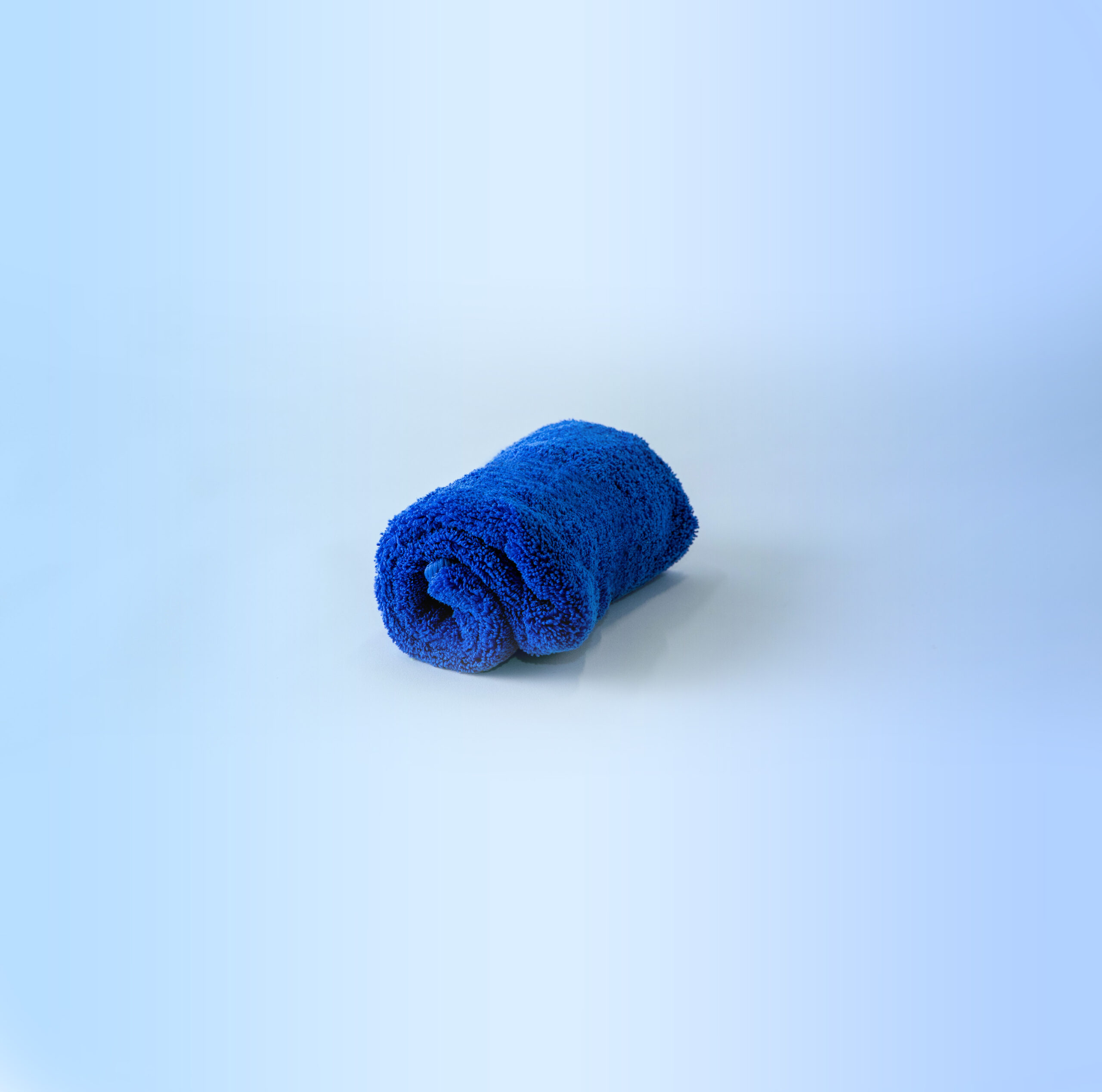tint a car Blue Microfibre cloth